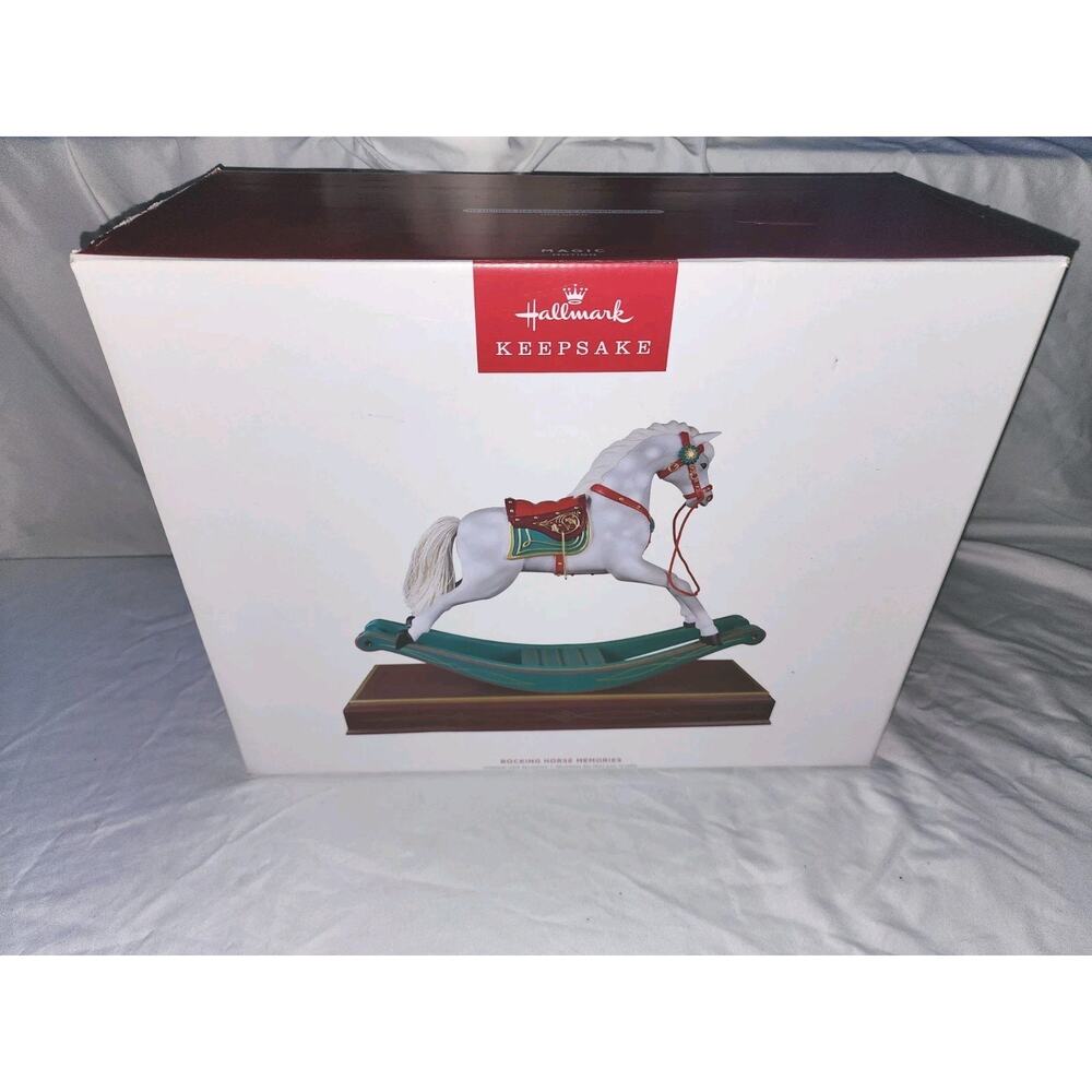 2022 Hallmark Rocking Horse Memories Magic Motion Tabletop Display NIB NEW